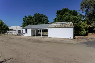 11012 Olive Rd, Oakdale, CA 95361 - Photo 26