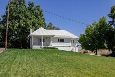 11012 Olive Road, Oakdale, CA 95361 - Photo 2