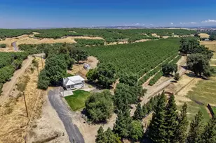 11012 Olive Rd, Oakdale, CA 95361 - Photo 48