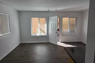 810 W 1st Ave, Chico, CA 95926 - Photo 8