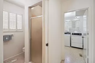 631 Wilhaggin Dr, Sacramento, CA 95864 - Photo 52