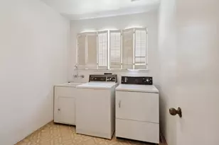 631 Wilhaggin Dr, Sacramento, CA 95864 - Photo 54