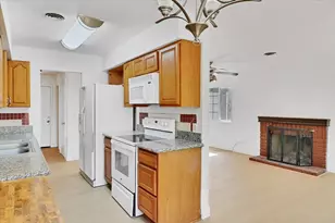 5277 Aspen, Olivehurst, CA 95961 - Photo 14