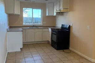 4654 Powerline Rd, Olivehurst, CA 95961 - Photo 6