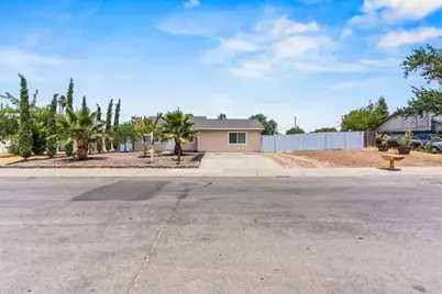 2641 51st Avenue, Sacramento, CA 95822 - Photo 1