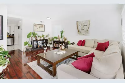 7570 Burgoyne Lane, Sacramento, CA 95823 - Photo 2
