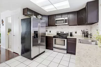 7570 Burgoyne Lane, Sacramento, CA 95823 - Photo 12