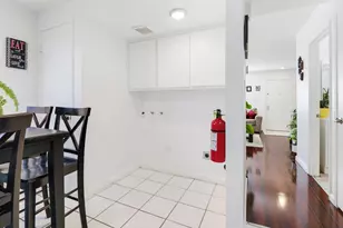 7570 Burgoyne Ln, Sacramento, CA 95823 - Photo 8