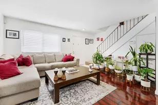7570 Burgoyne Ln, Sacramento, CA 95823 - Photo 4