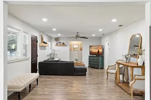 5302 Illinois Ave, Fair Oaks, CA 95628 - Photo 8