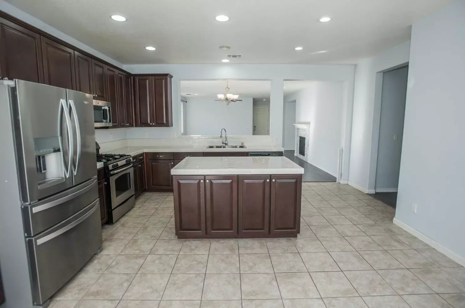 9916 Bluefin Way, Elk Grove, CA 95757 - MLS 225089119 - Coldwell Banker