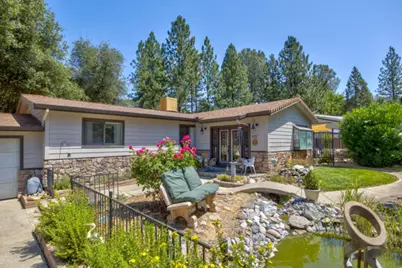 415 Carriage Lantern Court, Somerset, CA 95684 - Photo 2