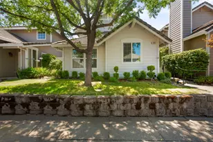 916 Blue Rapids Dr, Folsom, CA 95630 - Photo 1