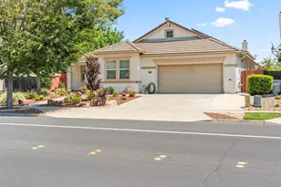 737 Farnham Ave, Woodland, CA 95776 - Photo 1