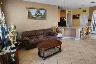 7312 Del Prado Way, Sacramento, CA 95828 - Photo 12