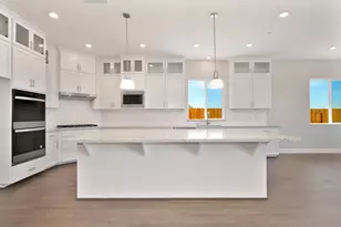 1218 Buck Rdg Dr, Rocklin, CA 95765 - Photo 2