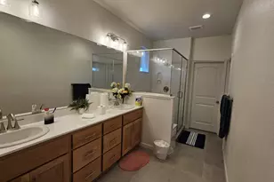 1266 Veteran St, Manteca, CA 95337 - Photo 22