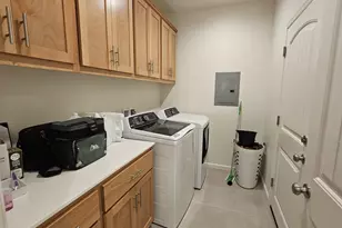 1266 Veteran St, Manteca, CA 95337 - Photo 10