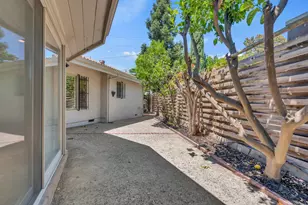 1071 W Monterey Ave, Stockton, CA 95204 - Photo 48