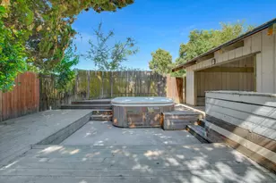 7025 Hillcrest Dr, Modesto, CA 95356 - Photo 36