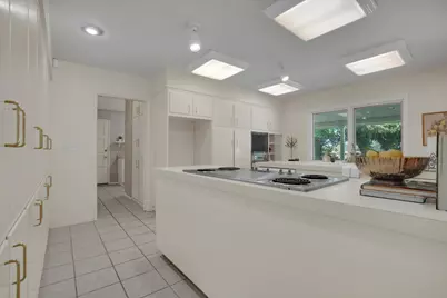 7025 Hillcrest Drive, Modesto, CA 95356 - Photo 16