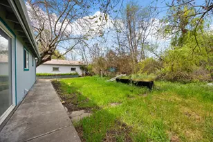 9888 S Oak Grove Ave, Knights Landing, CA 95645 - Photo 24