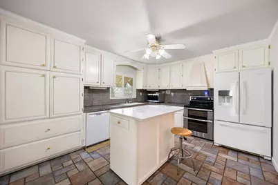 9888 S Oak Grove Ave, Knights Landing, CA 95645 - Photo 8