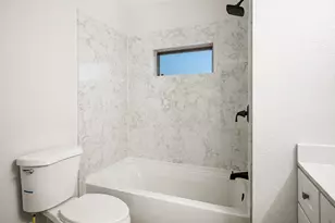 20718 Lower Hillview Dr, Sonora, CA 95370 - Photo 16