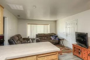 35 Parkhill St, Colusa, CA 95932 - Photo 6