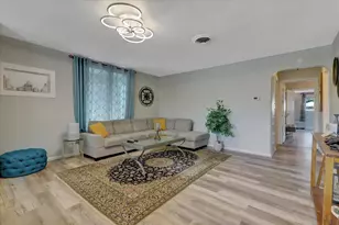 370 Pine Way, Yuba City, CA 95991 - Photo 4