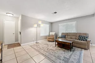 56 W Elliot St, Woodland, CA 95695 - Photo 4