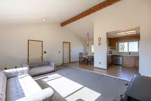 15710 Linn Rd, Lodi, CA 95240 - Photo 8