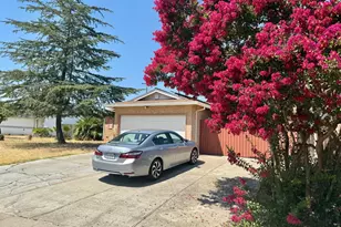 10421 Abbottford Way, Rancho Cordova, CA 95670 - Photo 1