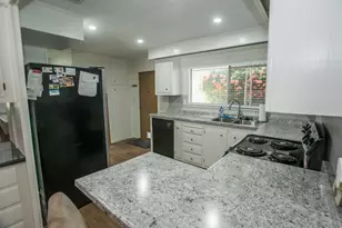 Bouvais Circle, Sacramento, CA 95828 - Photo 14