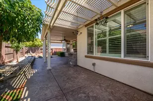 2112 Leighham Dr, Roseville, CA 95747 - Photo 26