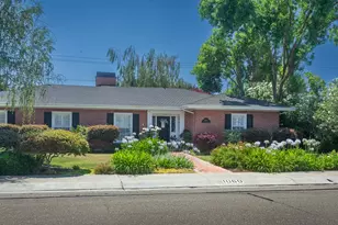 1060 W Monterey Ave, Stockton, CA 95204 - Photo 2