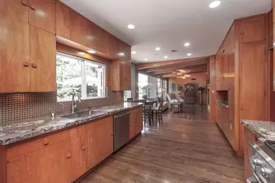 1060 W Monterey Avenue, Stockton, CA 95204 - Photo 20