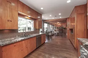 1060 W Monterey Ave, Stockton, CA 95204 - Photo 20