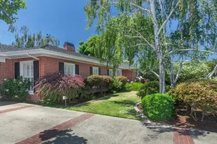 1060 W Monterey Ave, Stockton, CA 95204 - Photo 4