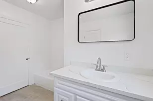 365 E Main St, Merced, CA 95340 - Photo 18