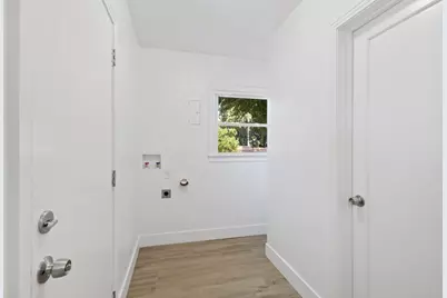 365 E Main Street, Merced, CA 95340 - Photo 12