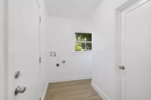 365 E Main St, Merced, CA 95340 - Photo 12