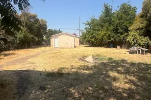 1994 S Olive Ave, Stockton, CA 95215 - Photo 8