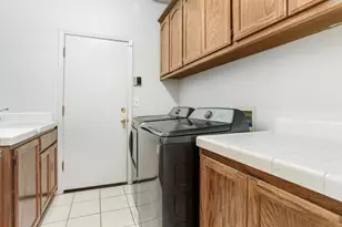 9829 Twin Creeks Ave, Stockton, CA 95219 - Photo 18