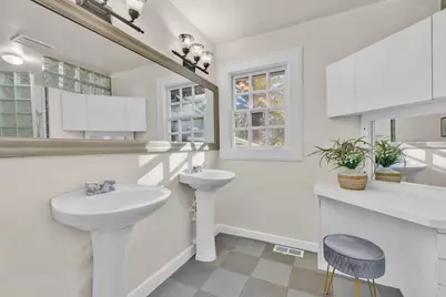 8464 Sunset Avenue, Fair Oaks, CA 95628 - Photo 24