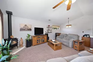 308 Canyon Creek Dr, Colfax, CA 95713 - Photo 16