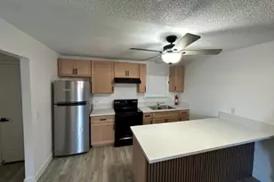 570 Bridge St, Yuba City, CA 95991 - Photo 2