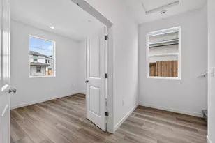 9763 Jeff Handy Dr, Sacramento, CA 95829 - Photo 16