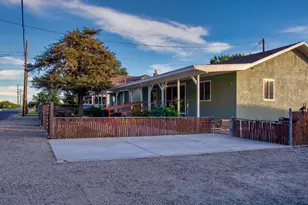 1639 N Alpine Rd, Stockton, CA 95215 - Photo 8