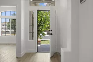 2032 Black Rose Ln, Stockton, CA 95206 - Photo 6